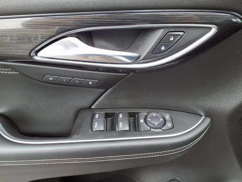 Certified 2023 Buick Envision Essence FWD image 27