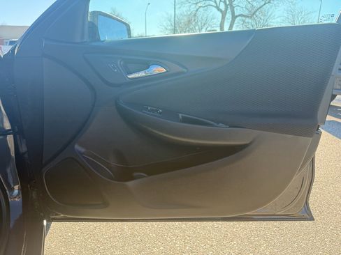 Used 2022 Chevrolet Malibu LT image 19