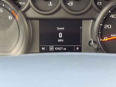 Used 2021 Chevrolet Silverado 1500 Custom image 15