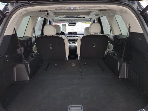 Certified 2022 Kia Telluride SX w/ SX Prestige Package image 25