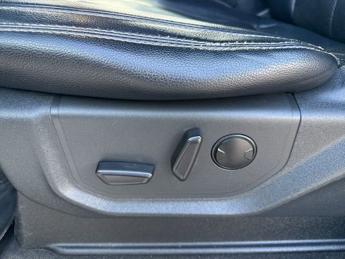 Used 2022 Ford F250 Lariat w/ Lariat Ultimate Package image 28