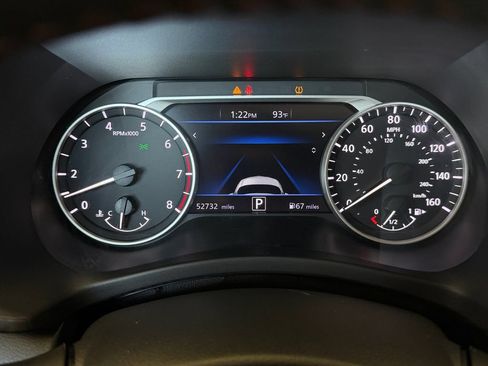 Used 2025 Nissan Sentra SR FWD image 18