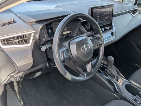 Used 2024 Toyota Corolla LE image 10