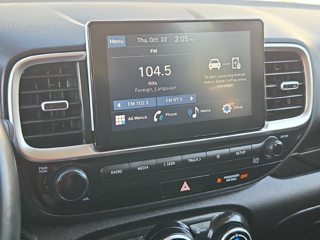 Used 2025 Hyundai Venue SEL FWD image 19