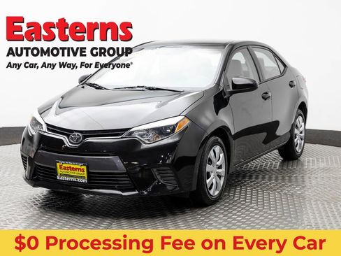 Used 2016 Toyota Corolla LE FWD image 1