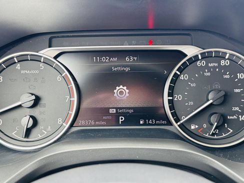 Used 2023 Nissan Rogue SV w/ SV Premium B Package image 21