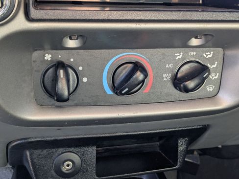 Used 2009 Ford Ranger XL image 23