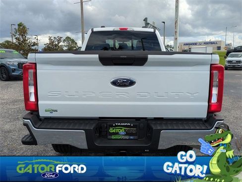 Used 2025 Ford F350 XLT image 6