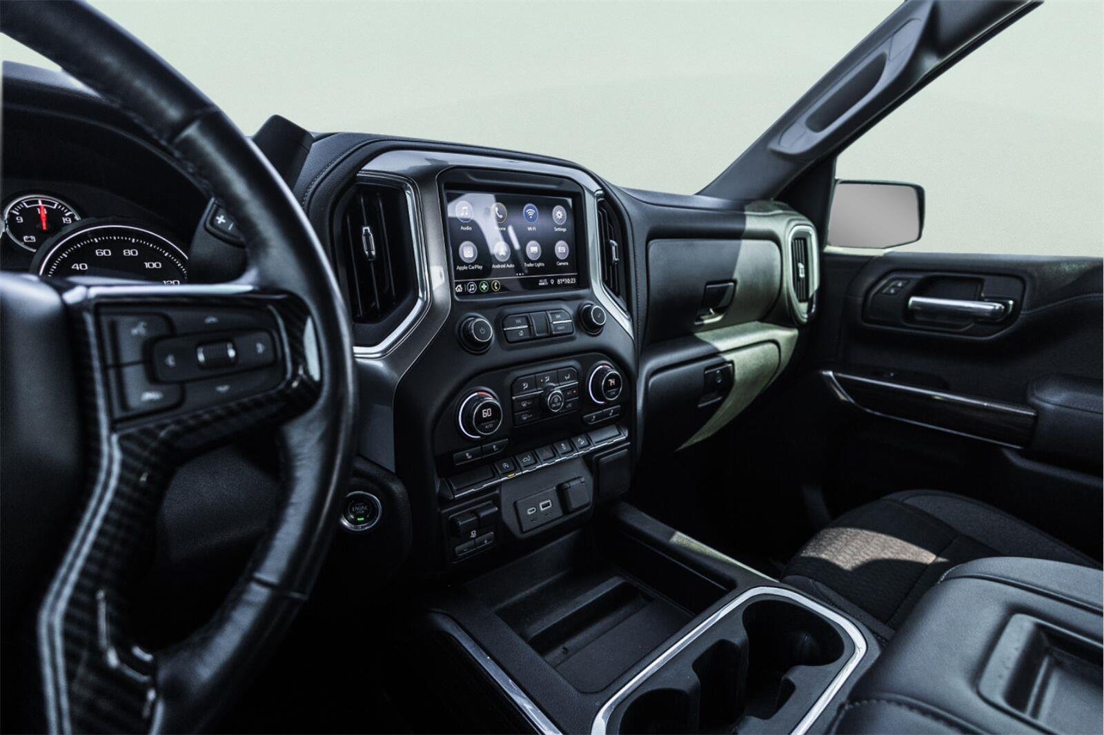 Used 2021 Chevrolet Silverado 1500 LT Trail Boss w/ LPO, Dark Essentials Package AWD/4WD image 13