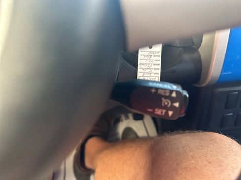 Used 2008 Toyota FJ Cruiser 4WD image 27