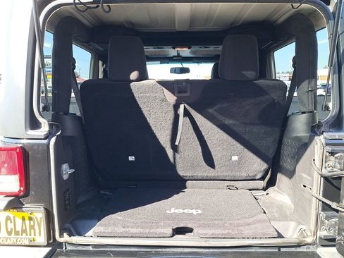 Used 2015 Jeep Wrangler Sport AWD/4WD image 26
