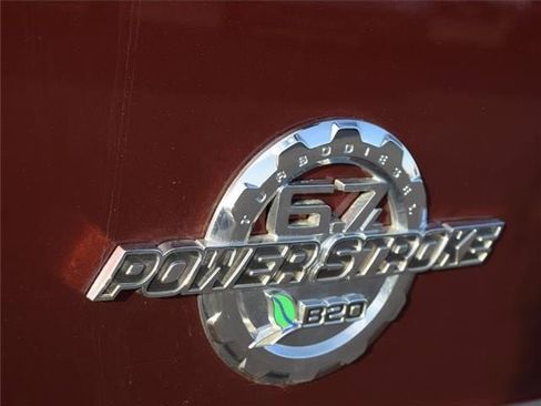 Used 2016 Ford F350 Lariat w/ Chrome Package image 55