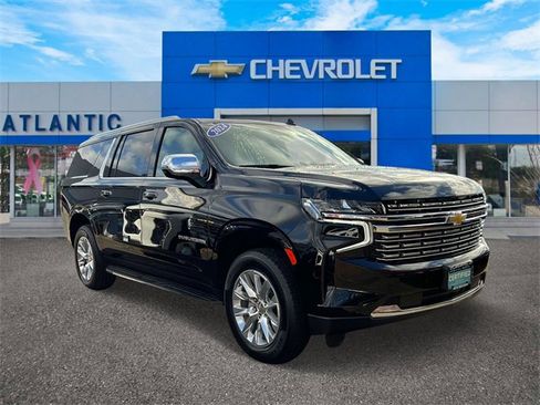 Certified 2024 Chevrolet Suburban Premier image 2