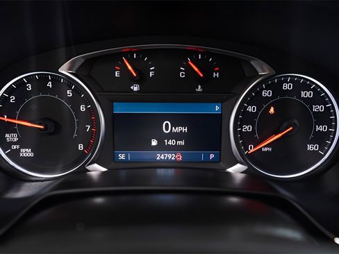 Used 2025 Chevrolet Blazer LT image 13