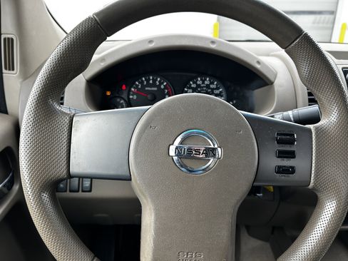 Used 2007 Nissan Frontier SE w/ SE Value Truck Pkg image 18