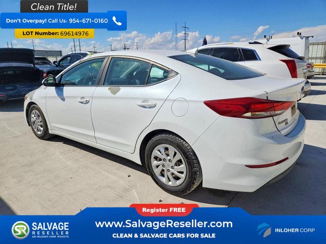 Used 2017 Hyundai Elantra SE FWD image 3
