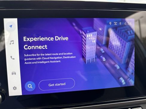 Used 2025 Toyota Camry SE image 18