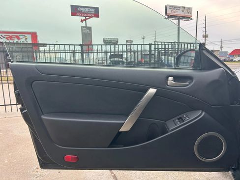 Used 2003 INFINITI G35 Coupe w/ Premium Pkg image 12