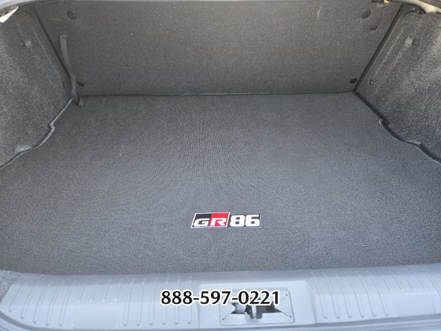 Used 2025 Toyota GR86 Premium RWD image 16