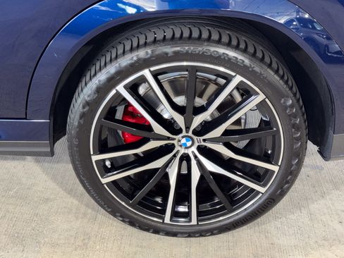 Used 2021 BMW X6 M50i w/ Executive Package AWD/4WD image 36