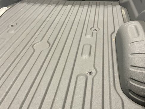 Used 2025 Ford F250 XL w/ 360-Degree Camera Package image 22