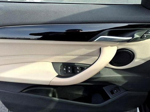 Used 2019 BMW X1 xDrive28i w/ Convenience Package image 10