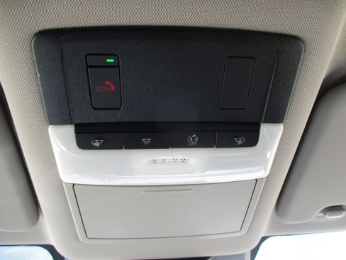 Used 2023 Nissan Rogue SV AWD/4WD image 29