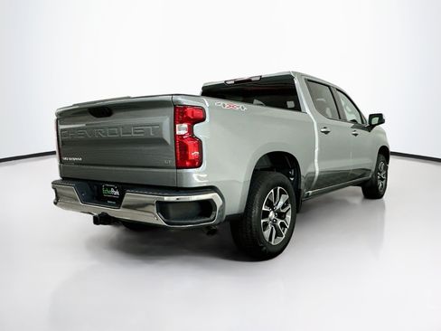 Used 2024 Chevrolet Silverado 1500 LT AWD/4WD image 9