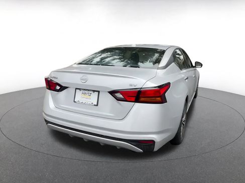 Used 2024 Nissan Altima 2.5 SV image 15