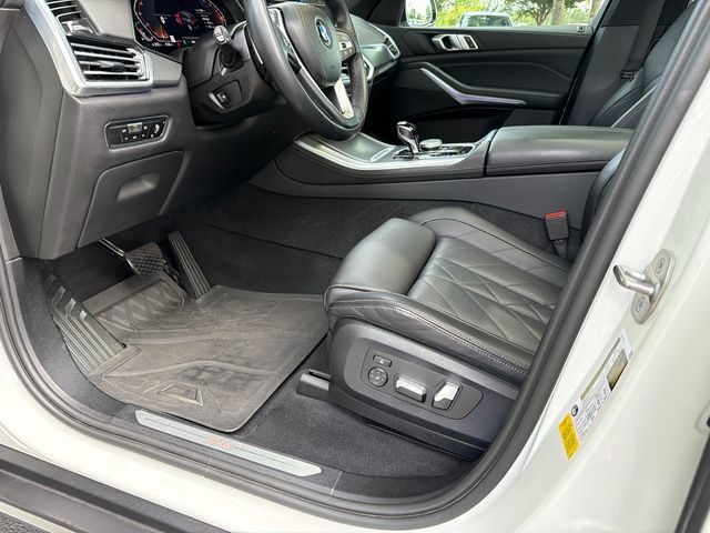 Used 2023 BMW X5 sDrive40i w/ Parking Assistance Package RWD image 9