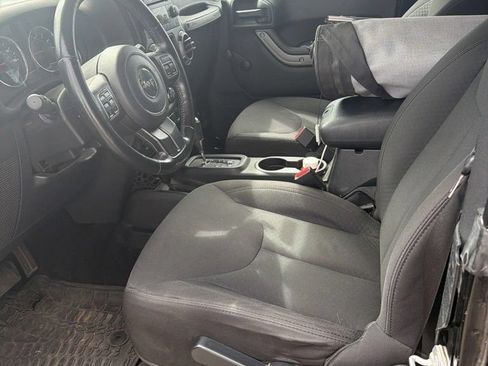Certified 2016 Jeep Wrangler Sport AWD/4WD image 6