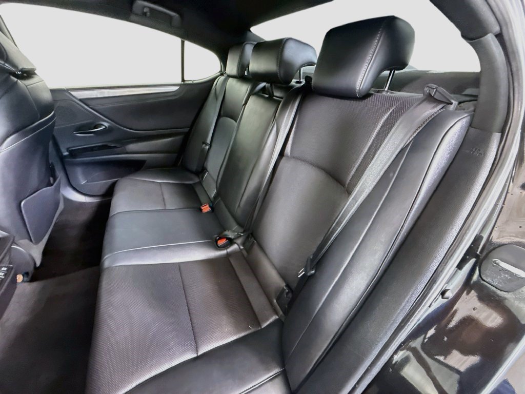 Used 2019 Lexus ES 350 F Sport w/ Accessory Package 2 FWD image 24