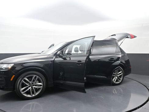 Used 2017 Audi Q7 3.0T Prestige AWD/4WD image 41