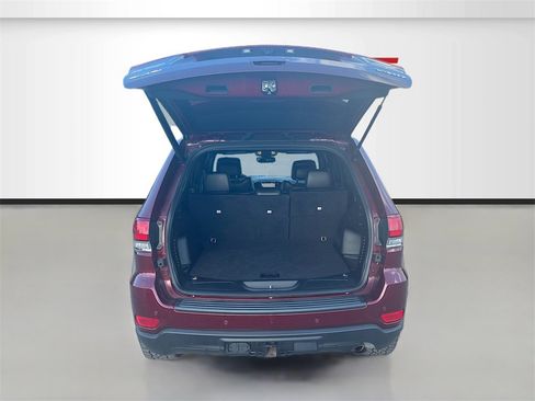 Used 2022 Jeep Grand Cherokee Laredo X image 24