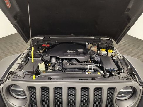 Used 2022 Jeep Wrangler Unlimited Rubicon w/ Steel Bumper Group AWD/4WD image 31