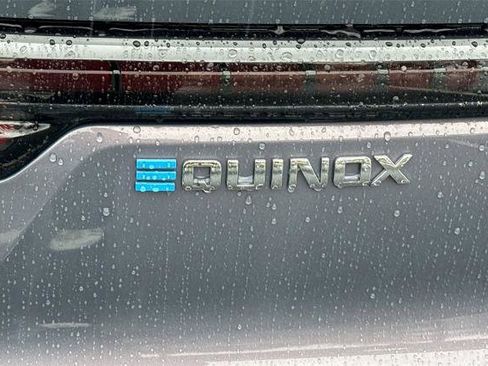 New 2026 Chevrolet Equinox EV LT image 8