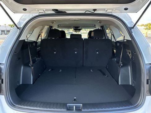 New 2026 Kia Sorento LX image 25