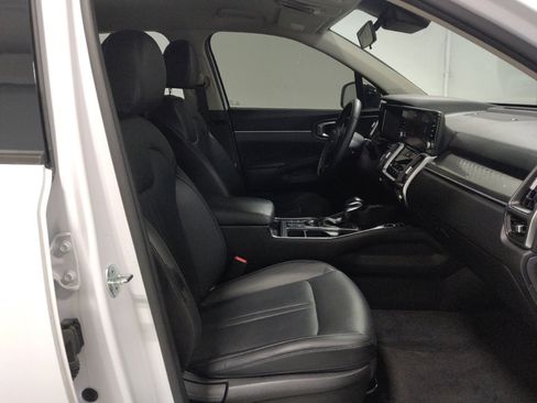 Used 2023 Kia Sorento S FWD image 21