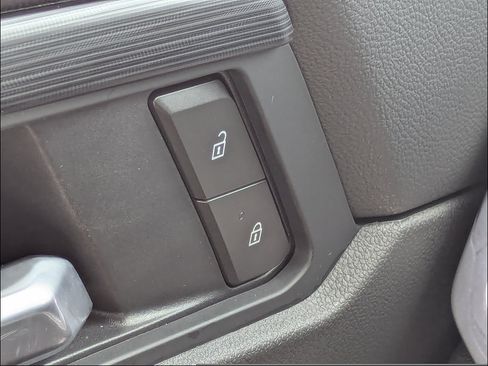 Used 2026 GMC Acadia Elevation w/ Elevation Premium Package FWD image 26