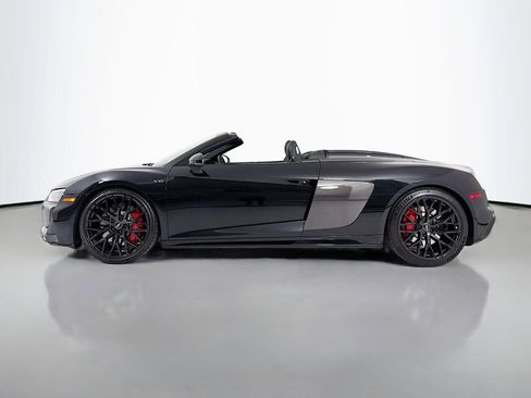 Used 2020 Audi R8 V10 w/ Carbon Exterior Package image 4