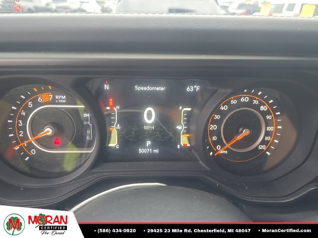 Used 2024 Jeep Wrangler Unlimited Sahara w/ Technology Group AWD/4WD image 15