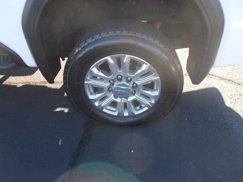 Used 2021 GMC Sierra 2500 Denali w/ Denali Ultimate Package image 12