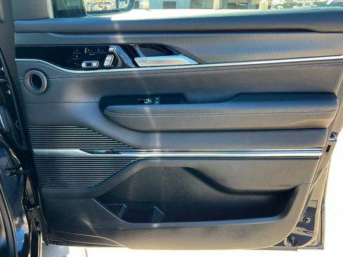 Certified 2024 Jeep Grand Wagoneer L Series II w/ Quick Order Packagew 28T image 24