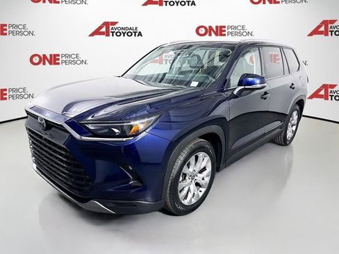 Certified 2025 Toyota Grand Highlander FWD image 3