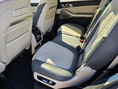 Certified 2023 BMW X7 M60i w/ Executive Package image 19