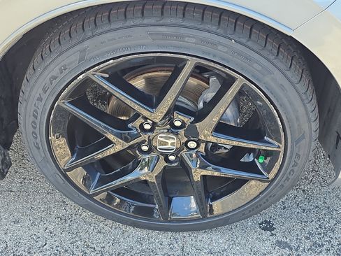 Certified 2022 Honda Civic Sport image 5