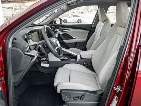 New 2025 Audi Q5 Premium Plus image 13