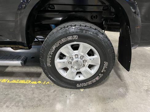 Used 2017 RAM 2500 Laramie w/ Off Road Package image 25