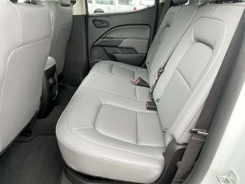 Used 2021 Chevrolet Colorado W/T w/ WT Convenience Package RWD image 12