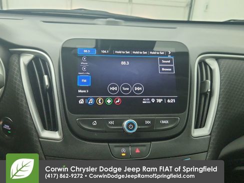 Used 2025 Chevrolet Malibu LT image 24